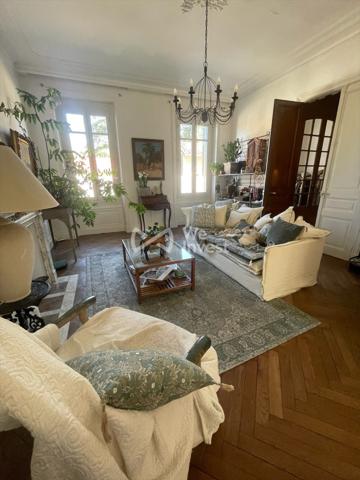 Charmante maison avec jardin et garage