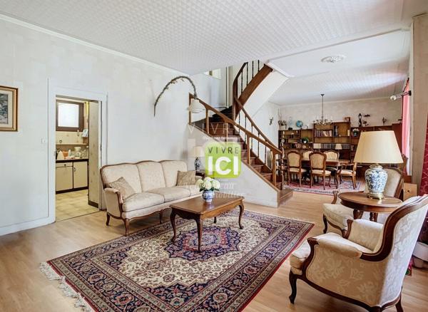 Maison Cholet 7 pièce(s) 150 m2