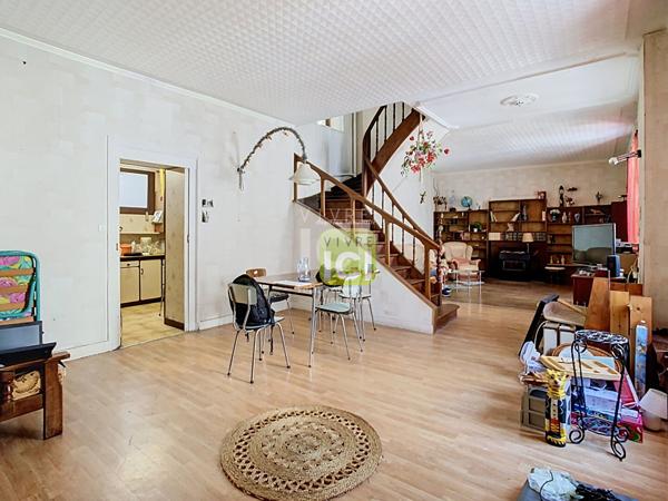 Maison Cholet 7 pièce(s) 150 m2