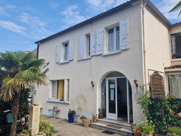 Dpt Gers (32), à vendre BARBOTAN LES THERMES maison P17