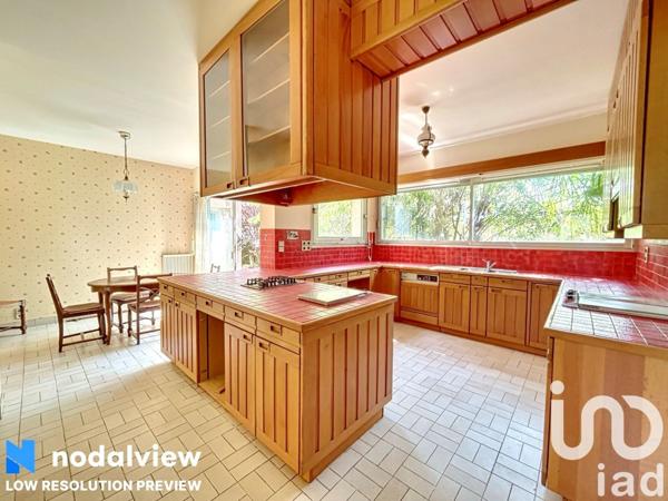 Maison d’architecte 8 pièces de 315 m² à La Rochelle (17000)