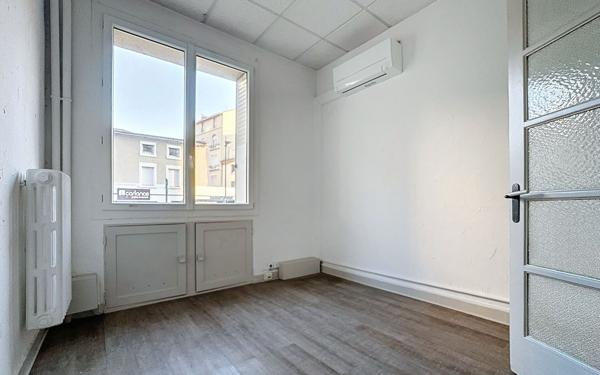 Appartement à vendre    3 pièces • 45 m2 Valence