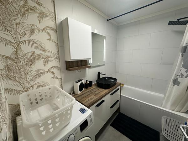 A louer Appartement T2 meublé Mont de Marsan  parking et balcon