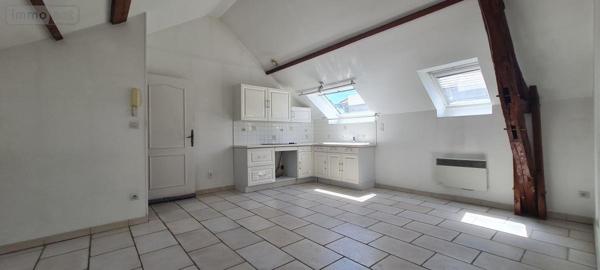 Immeuble à vendre à Margny-lès-Compiègne dans l'Oise (60280), ref : 60051-937
