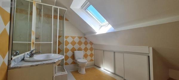 Immeuble à vendre à Margny-lès-Compiègne dans l'Oise (60280), ref : 60051-937