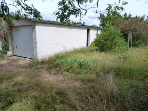 Vente                                                      Maison
                        
                     4 pièces                      71 m2                     à Vierzon
