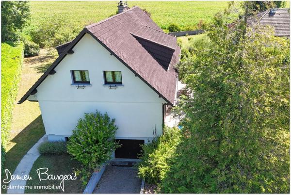 Maison individuelle T7 – 173 m² habitables (225 m² au sol) – Saint-Genis-Pouilly