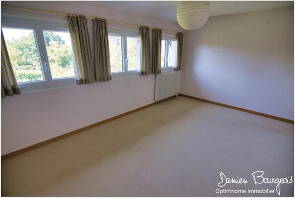 Maison individuelle T7 – 173 m² habitables (225 m² au sol) – Saint-Genis-Pouilly