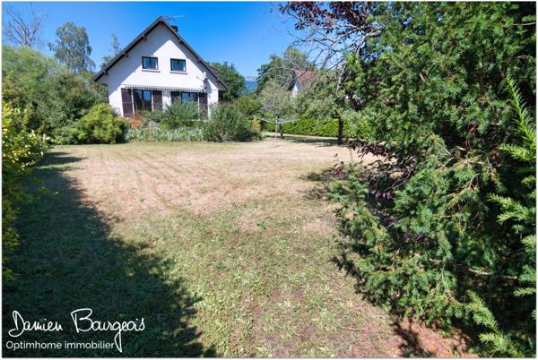 Maison individuelle T7 – 173 m² habitables (225 m² au sol) – Saint-Genis-Pouilly