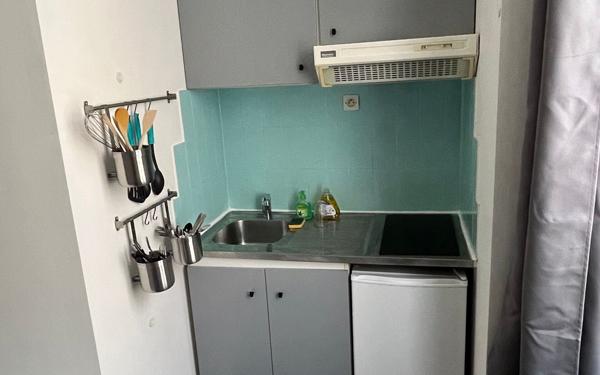 Immeuble à vendre    14 pièces • 345 m2 Romans-sur-Isère