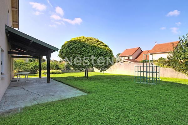 Grande maison T6 avec 5 chambres et un garage - 69500 BRON