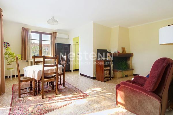 Grande maison T6 avec 5 chambres et un garage - 69500 BRON