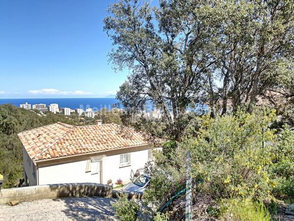  Maison récente T4 de 85m2 avec une belle vue mer sur les hauteurs de Bastia
