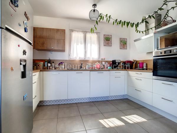  Maison récente T4 de 85m2 avec une belle vue mer sur les hauteurs de Bastia