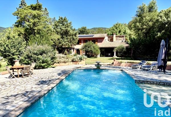 Maison à vendre 8 pièces 248 m² Bormes-les-Mimosas