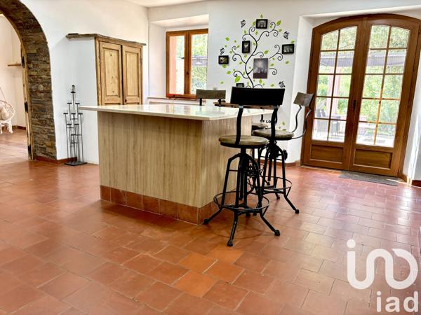 Maison à vendre 8 pièces 248 m² Bormes-les-Mimosas