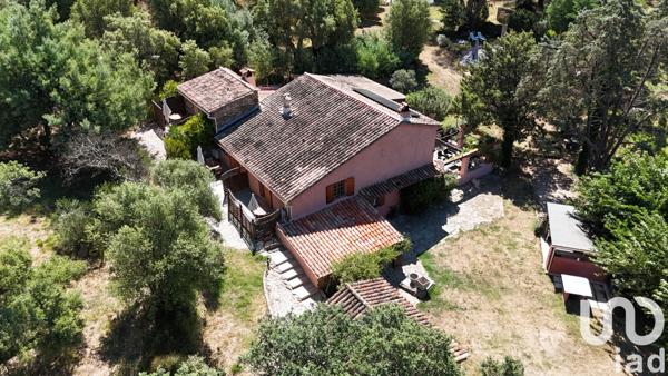 Maison à vendre 8 pièces 248 m² Bormes-les-Mimosas