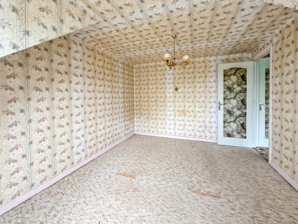 LE RELECQ-KERHUON– Maison avec vue mer à fort potentiel proche de la Cale