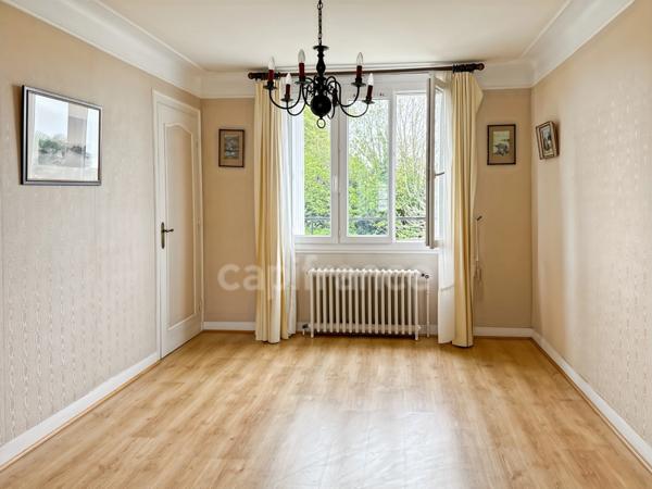 LE RELECQ-KERHUON– Maison avec vue mer à fort potentiel proche de la Cale