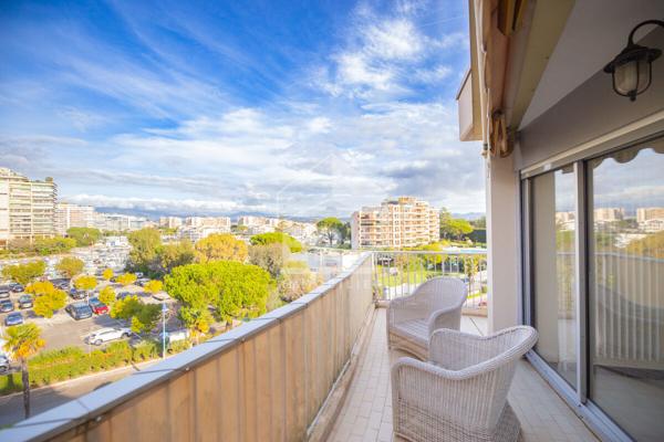 Appartement Mandelieu La Napoule 1 pièce(s) 37 m2