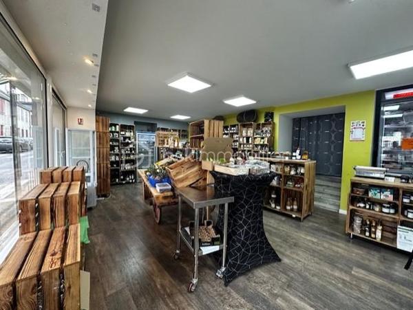 Immeuble mixte de 224,99 m²