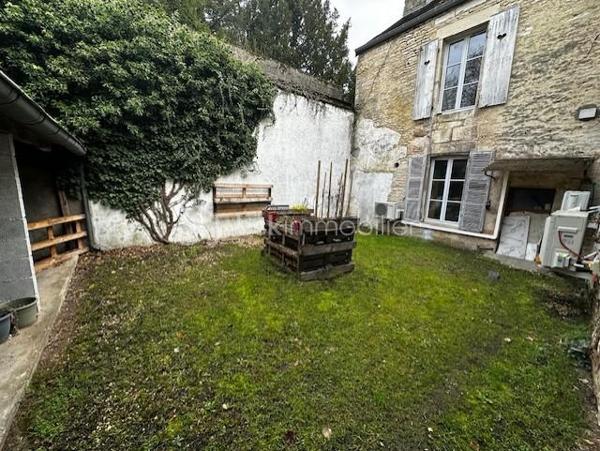 Immeuble mixte de 224,99 m²