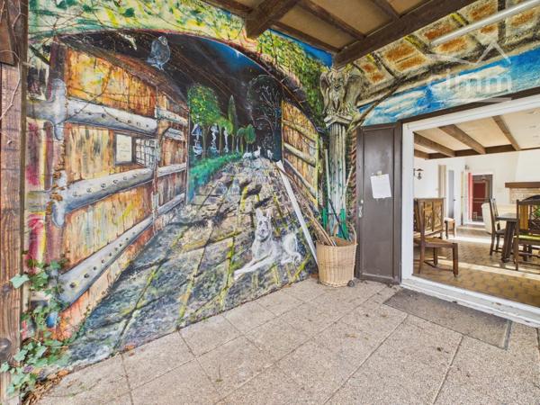 Maison individuelle à rénover de plus de 180 m² – Fort potentiel – Vue exceptionnelle sur les massifs