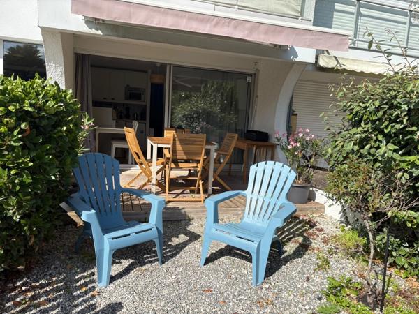 STUDIO CABINE À SAINTE-CÉCILE À 100 M DE LA PLAGE AVEC TERRASSE