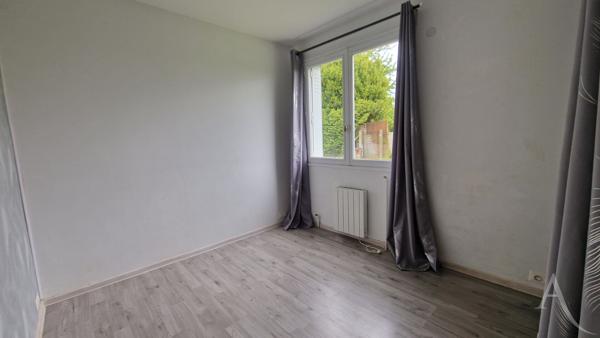 Maison Limay 7 chambres sur S/sol total et presque 900m² de terrain