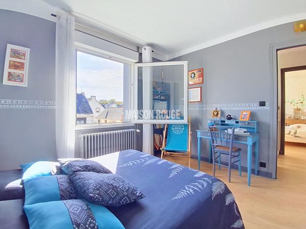 Élégante maison familiale rénovée, cinq chambres, jardin paysager - Coup de coeur assuré - LANGUEUX