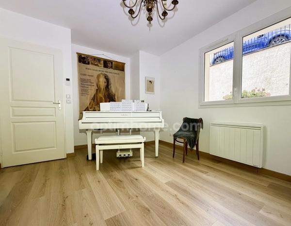 Maison de 125m², 4 chambres, grand séjour, jardin et véranda, TOUQUES (14800)