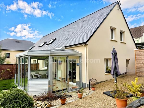 Maison de 125m², 4 chambres, grand séjour, jardin et véranda, TOUQUES (14800)