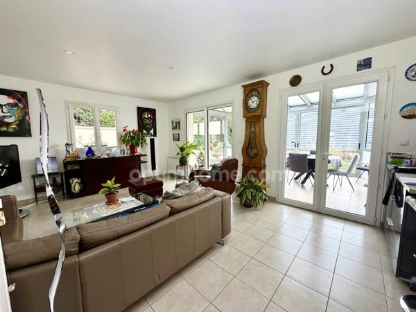 Maison de 125m², 4 chambres, grand séjour, jardin et véranda, TOUQUES (14800)