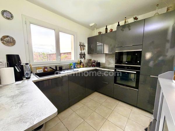 Maison de 125m², 4 chambres, grand séjour, jardin et véranda, TOUQUES (14800)