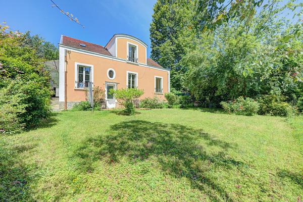 Maison Nogent Sur Marne sur l'ile des loups