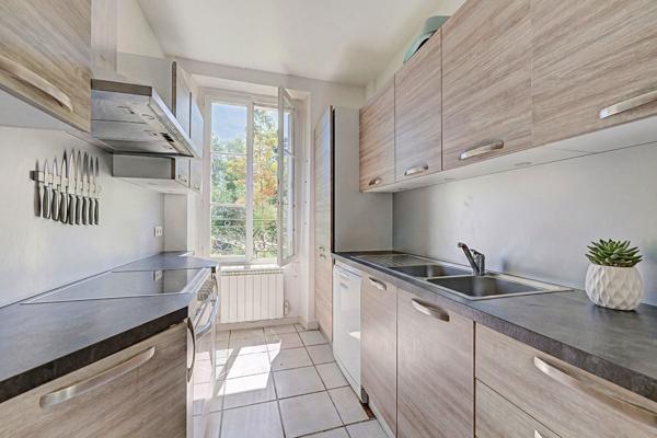 Maison Nogent Sur Marne sur l'ile des loups