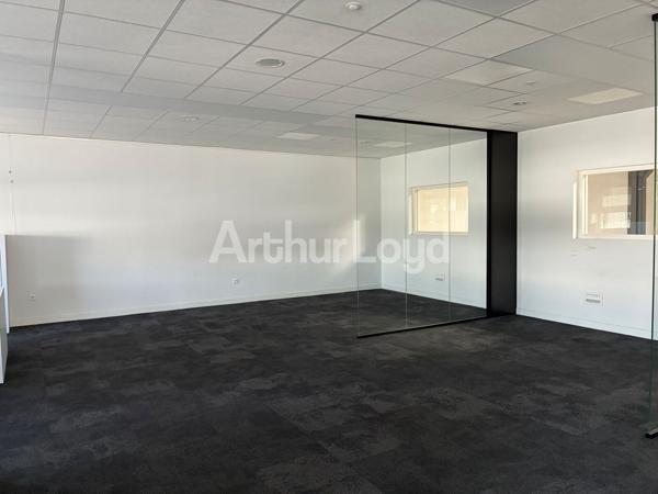 B 2timent d'activit 9s en location Marcq-en-Baroeul bureaux de 500 m2