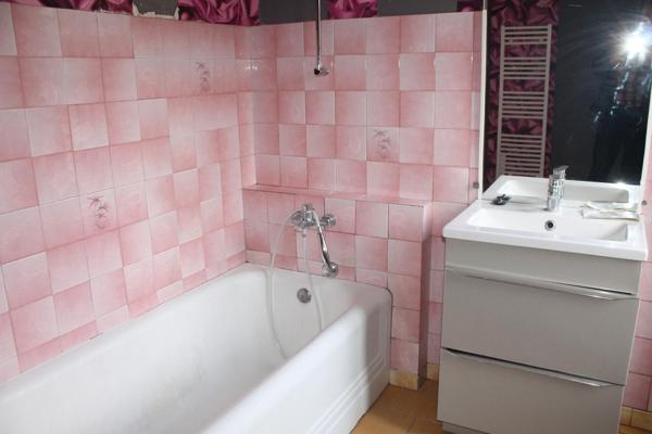 Immeuble à FRESNAY-SUR-SARTHE, 72130 - 122m²