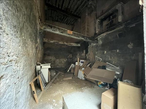 Immeuble à vendre |  Loches |  100 m²