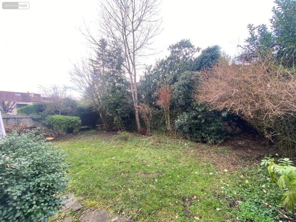 Maison de maître à vendre à Vesoul en Haute-Saône (70000), ref : 70003-13