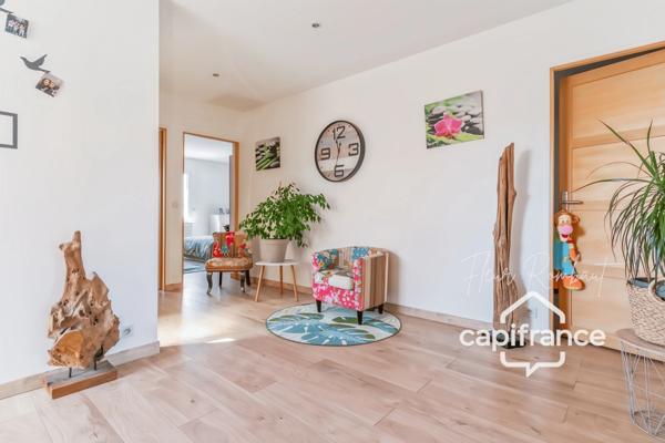Maison familiale 7 pièces de 250 m² avec studio indépendant