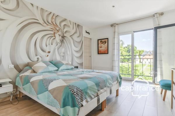 Maison familiale 7 pièces de 250 m² avec studio indépendant