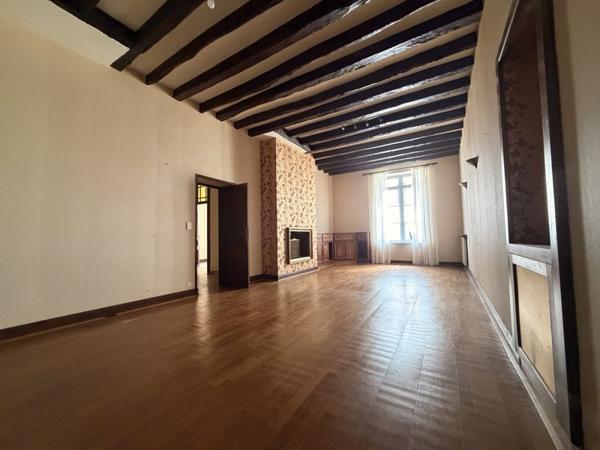 Maison à vendre |  Aigurande |  13 pièces | 210 m²