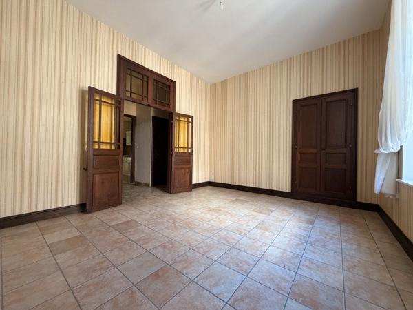 Maison à vendre |  Aigurande |  13 pièces | 210 m²