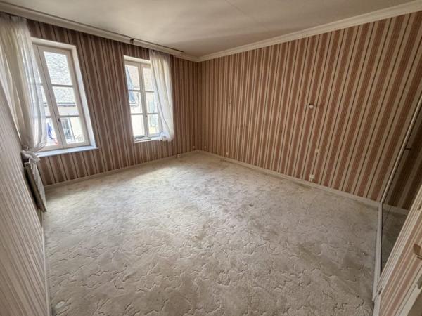Maison à vendre |  Aigurande |  13 pièces | 210 m²