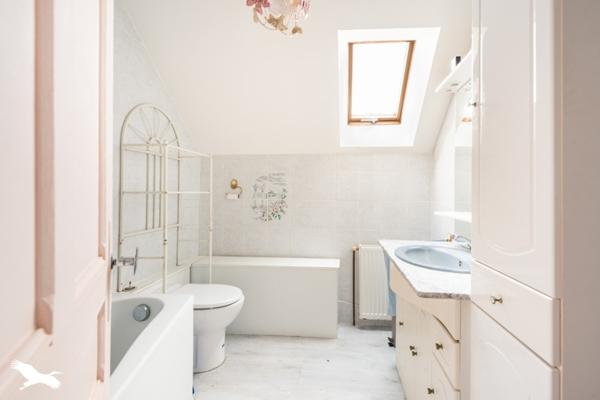 Maison 187 424 € Lesneven 8 p 102 m² DPE D