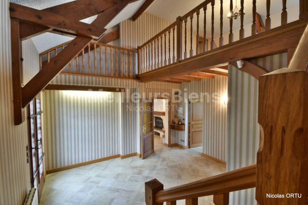 Charmante maison individuelle avec vaste terrain arboré – Prix révisé !