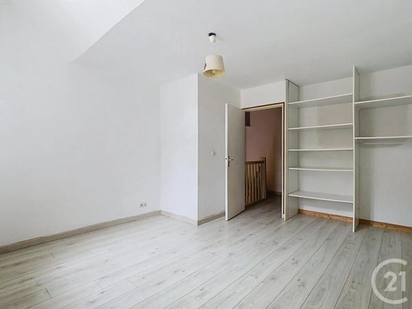 Appartement F4 à vendre  4 pièces - 78,65 m 2   DINAN  - 22