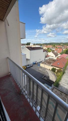 Appartement Chelles 1 pièce(s) 25.68 m2