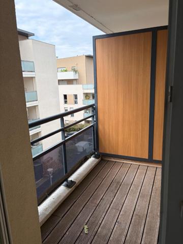 Appartement Decines Charpieu 2 pièce(s) 34 m2 , Decines charpieu